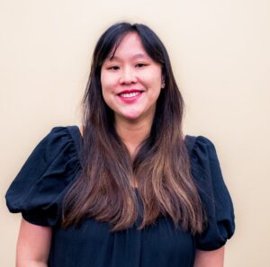 Gabi Kuhn headshot photo